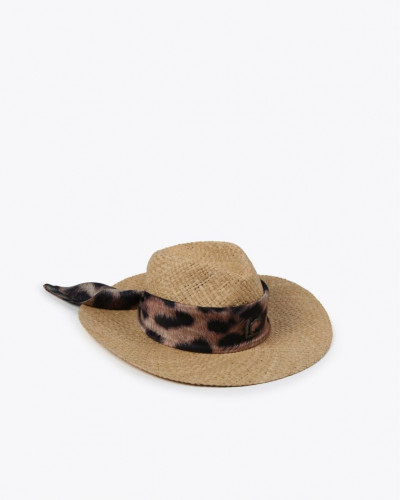 WIDE-BRIMMED HAT WITH SCARF