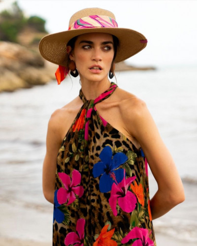 KIMONO WITH ANIMAL PRINT