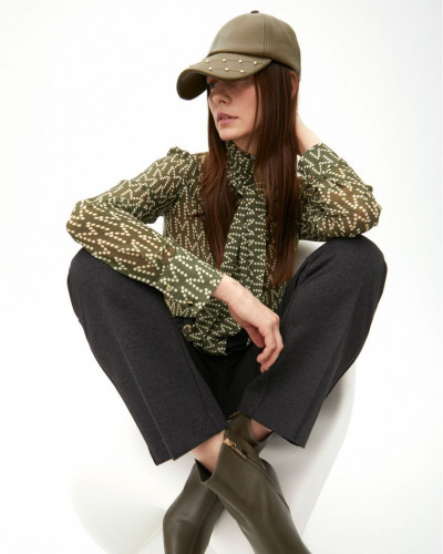 LEATHER-EFFECT CAP WITH STUD DETAIL