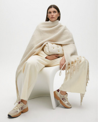 TRAINERS WITH RUNNING SOLE BEIGE AND BURGUNDY